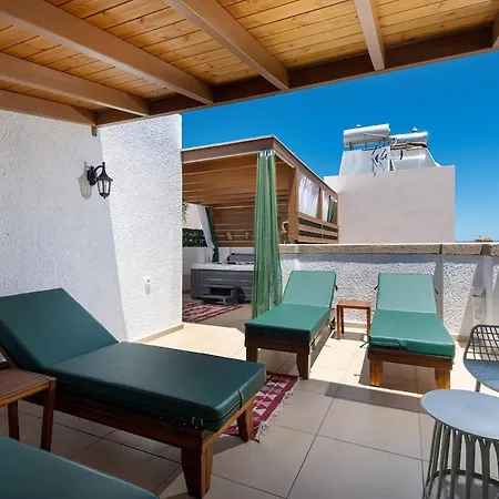 Casa Dell Artista With Private Jacuzzi Villa İstanköy